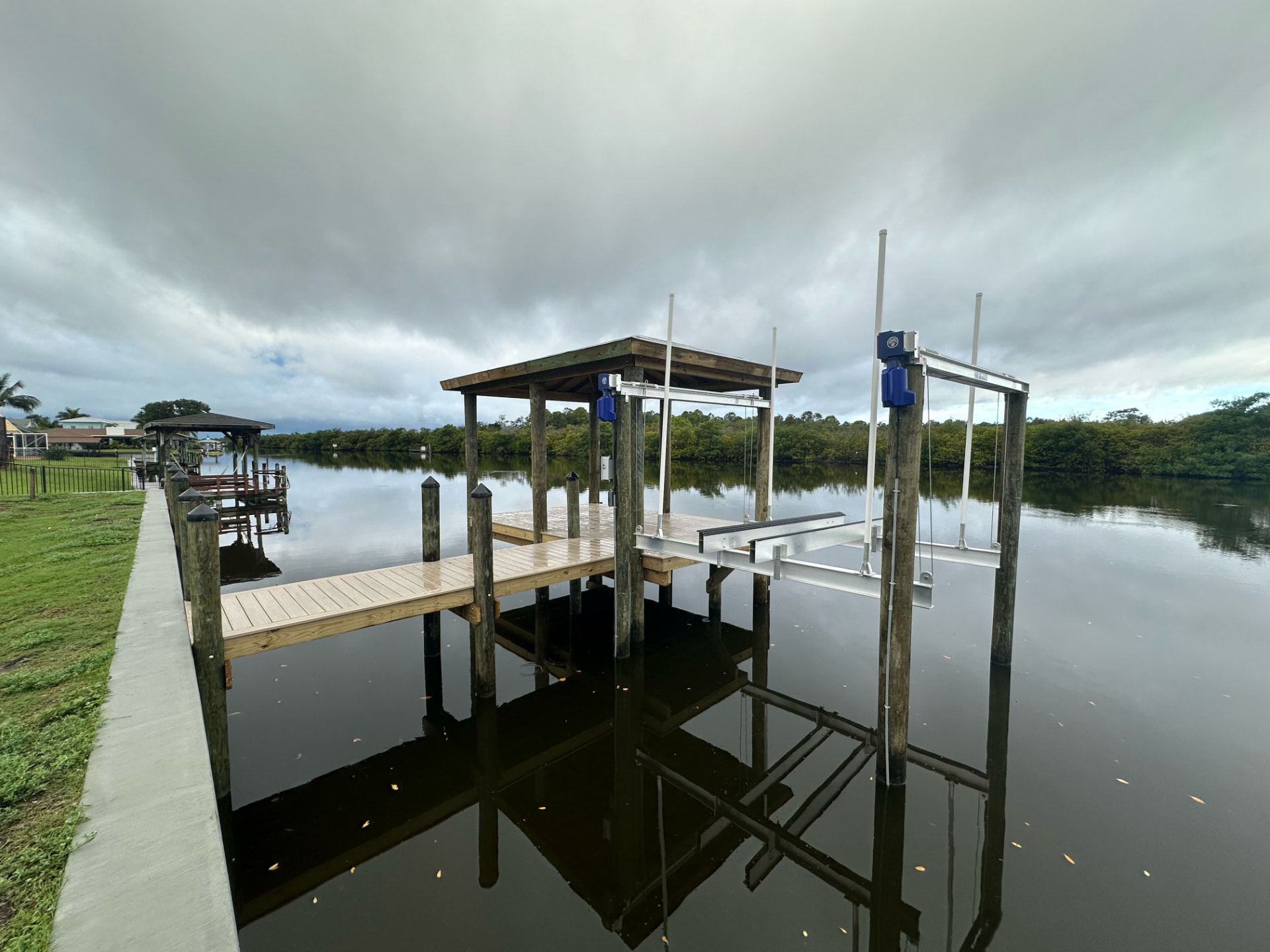 Riverfront Dock with Lift